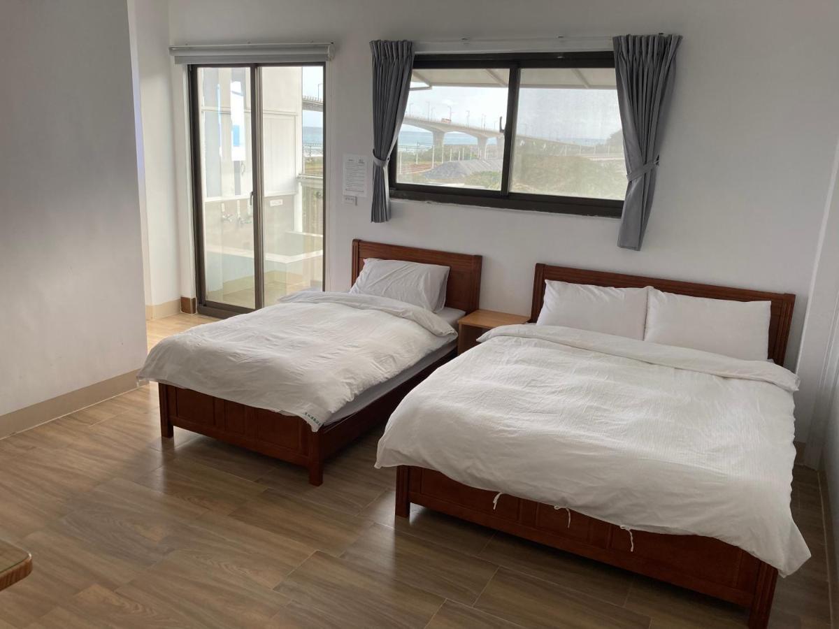 Golden Station Homestay Taitung Экстерьер фото